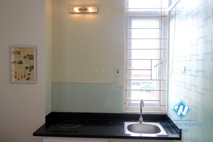 Affordable 2 bedroom apartment for rent in Cau Giay Ha Noi 